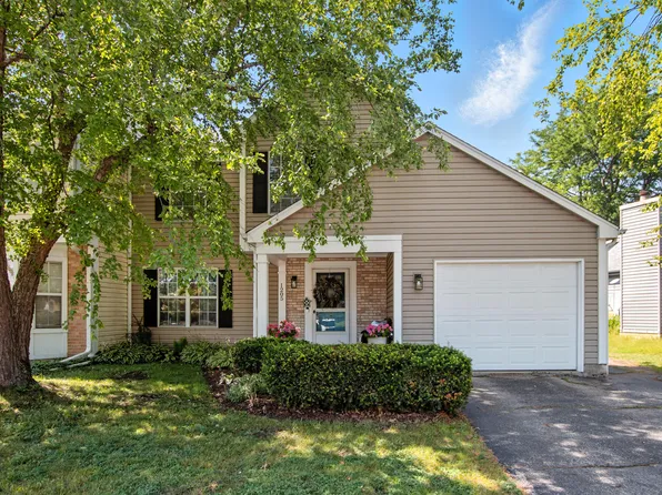 1205 Regent Dr, Mundelein, IL 60060