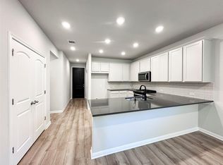 409 Palo Brea Loop, Hutto, TX 78634