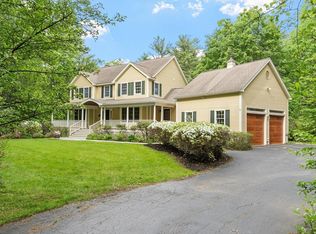 156 Maple St, Stow, MA 01775