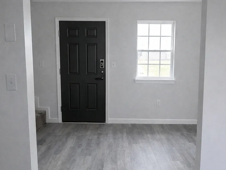 Fisher St Apartments — Photo 42