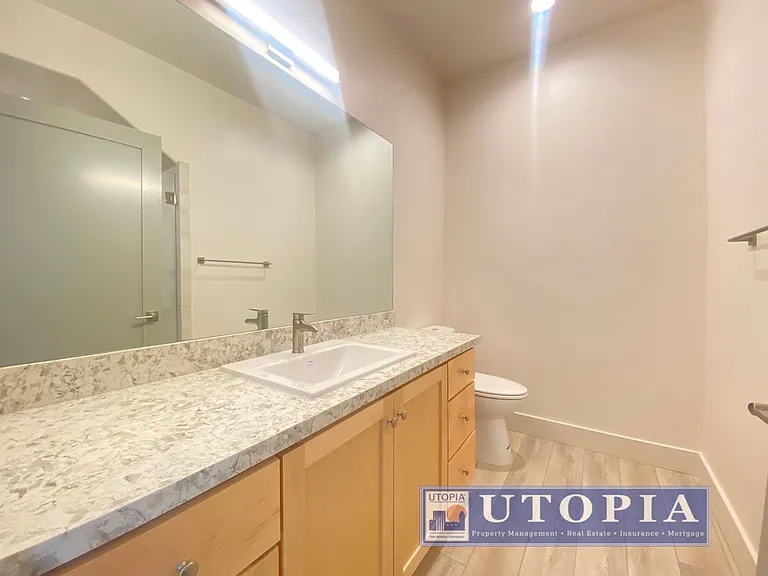 448 May Ave #4 — Photo 7