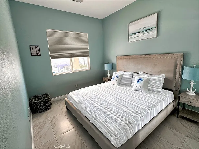 43244 Freesia Pl — Photo 14