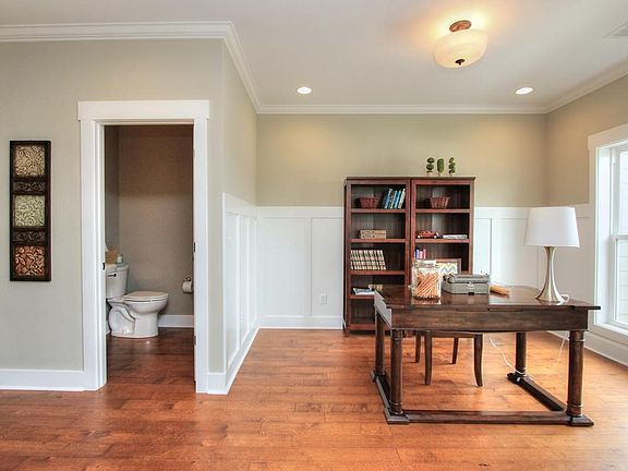 4th image of 4150 Zephyr Dr #49