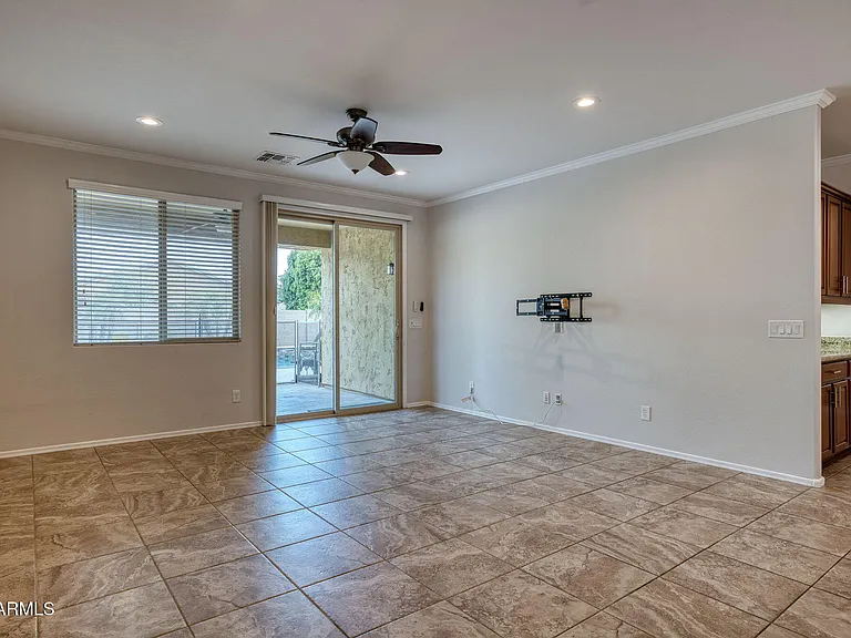 9937 W Andrea Dr — Photo 6