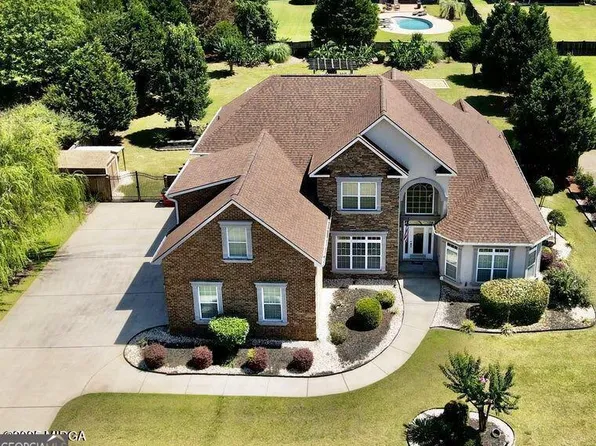 204 Cashmere Ct, Centerville, GA 31028