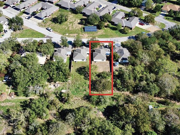3rd image of 632 Brookwood