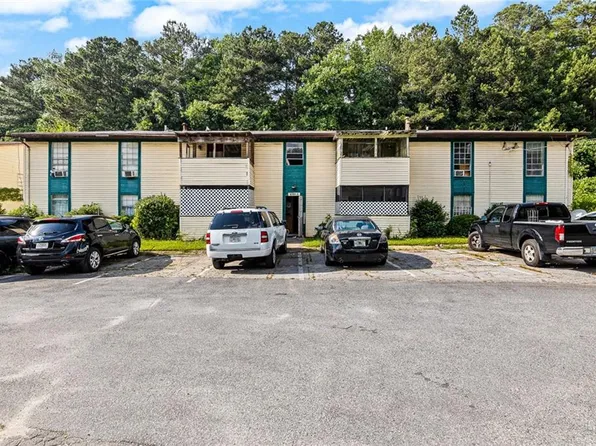 6765 Baynes Hill Dr, Clarkston, GA 30021