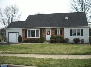 1219 Wedgewood Dr, Warminster, PA 18974