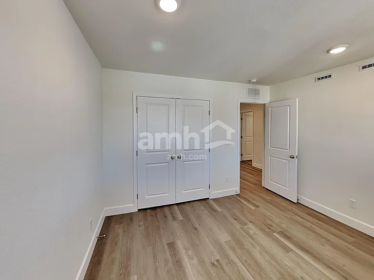 10322 Medusita St — Photo 15