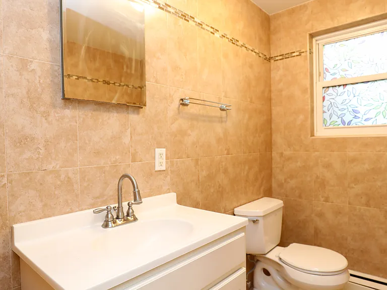 30 Lamb Ave #5C — Photo 12