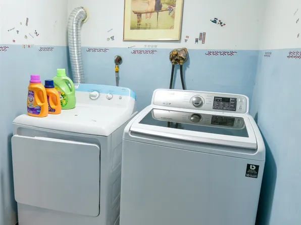 108 West 42nd Street image 19 of 21