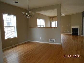 2nd image of 4861 Woodland Ave