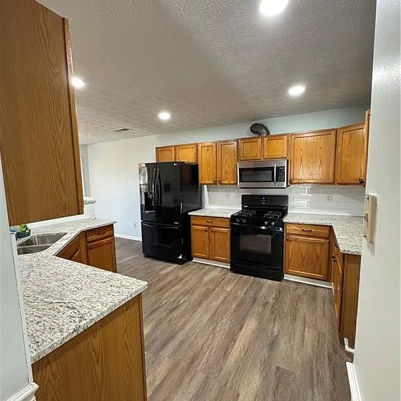 1009 Chads Rdg — Photo 10