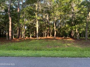 1784 Oak St SW, Ocean Isle Beach, NC 28469