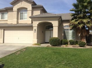 1030 Garden Ct, Los Banos, CA 93635
