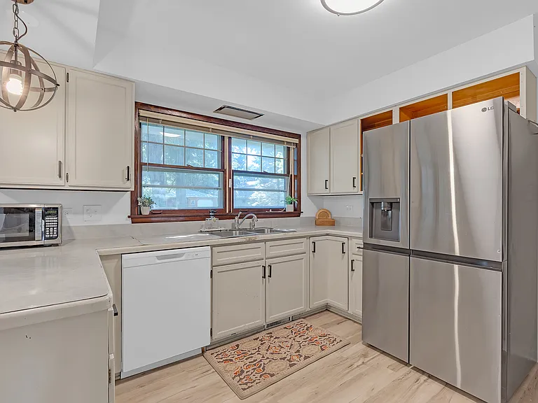1130 Home Ave — Photo 14