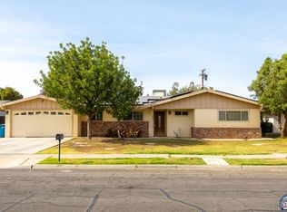 920 Westwind Dr, El Centro, CA 92243