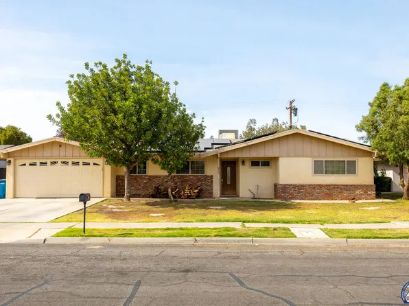 920 Westwind Dr, El Centro, CA 92243
