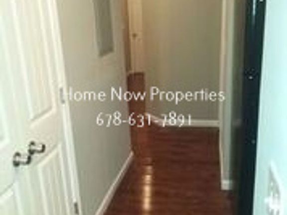 5th image of 4958 West St