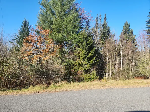 42 Sandy Ridge Lane, Searsport, ME 04974