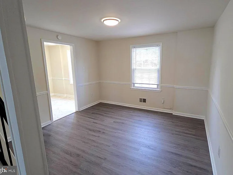 8106 Lakepark Dr — Photo 7