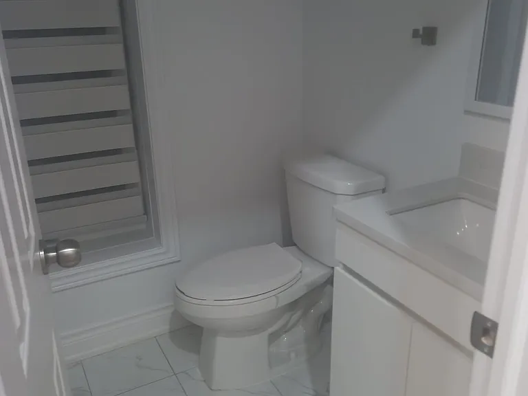 1191 Enchanted Cres — Photo 12