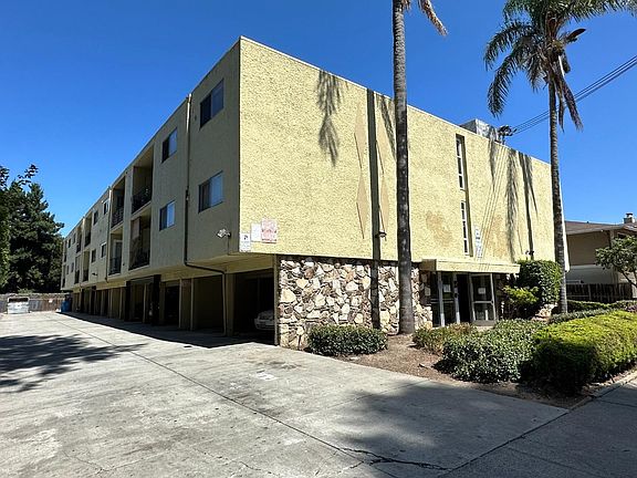 2nd image of E Okeefe St