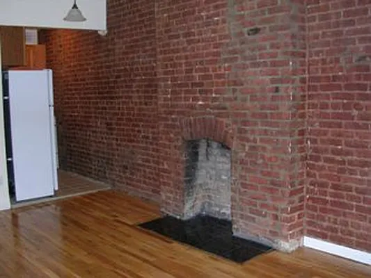 Rented by City Connections Realty | media 16