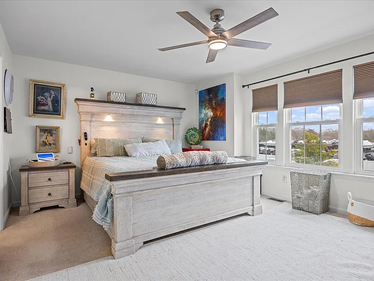 61 Dockside Dr #61 — Photo 11
