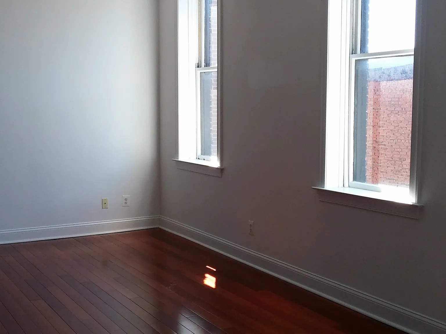1 bed, $1,484 — Photo 2