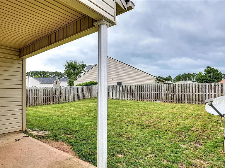 621 Shipley Ave — Photo 33