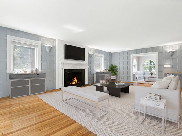 30 Park Dr N