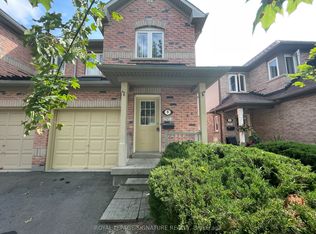 9 Fairglen Ave #4, Brampton, ON L6X5E8