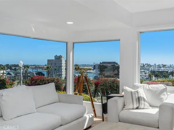 233 Santa Ana Ave, Newport Beach, CA 92663