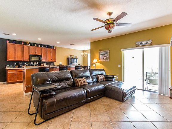 5th image of 6943 NW Hershy Cir