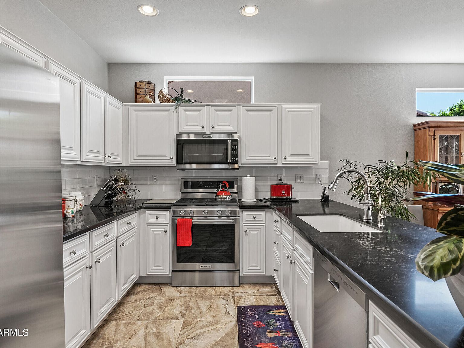 15845 W Star View Ln