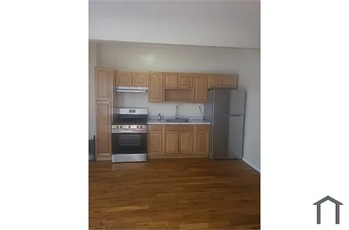 628 Coster St Photo 1