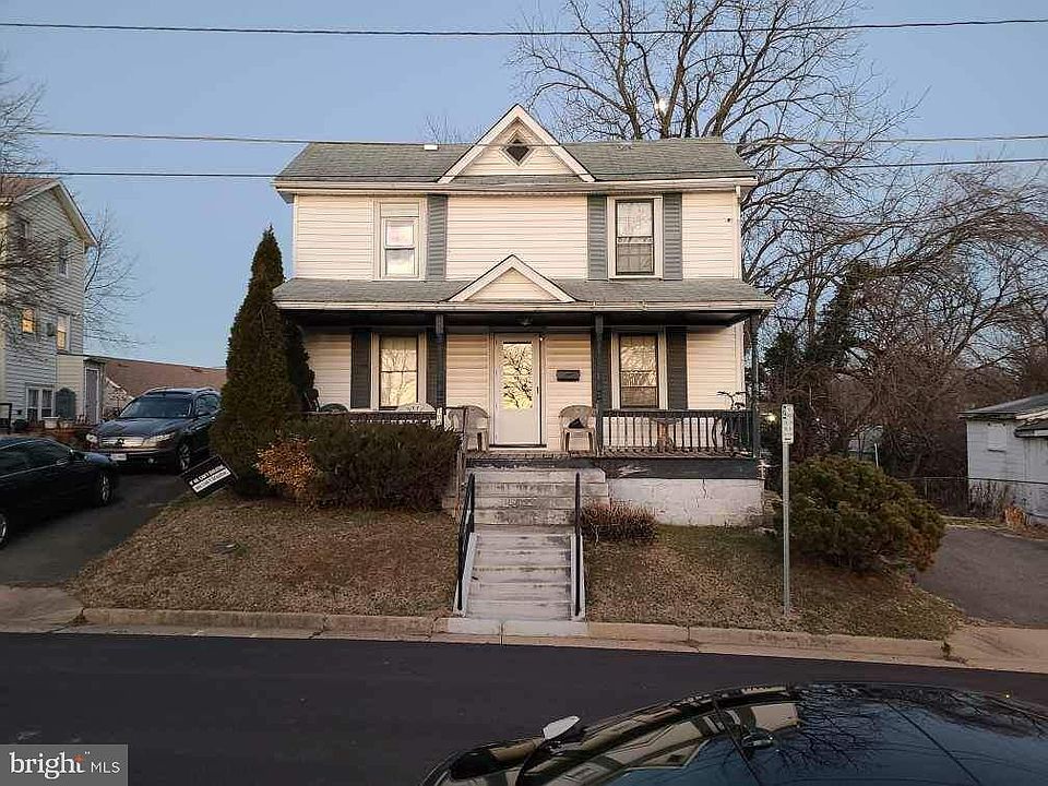 1st image of 109 Tinners Hill St