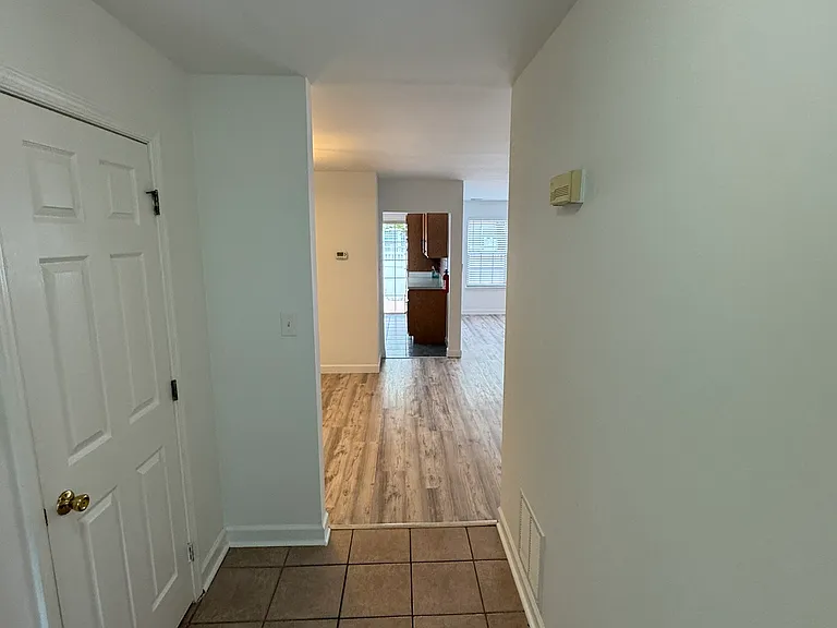 10 Starboard Ct — Photo 5