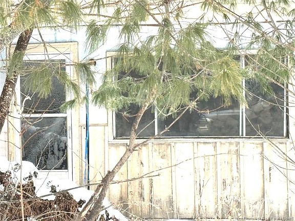 5th image of 132 Taxis River Rd