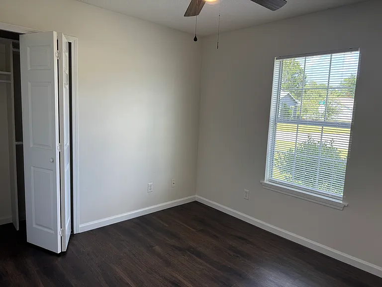 149 Aidan Ct — Photo 8