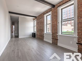 45 Cook St #2C, Brooklyn, NY 11206