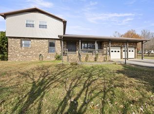 131 Freedom Ln, Winchester, TN 37398