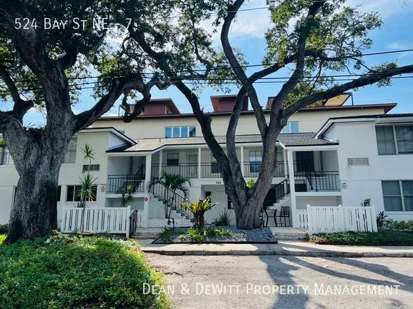 524 Bay St NE APT 5, Saint Petersburg, FL 33701