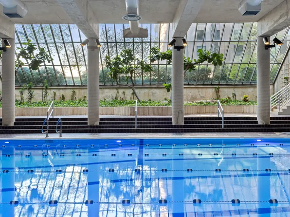 531 Main Street image 6 of 16