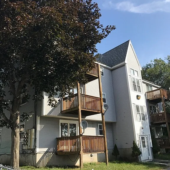 28 Ware St #3 — Photo 1