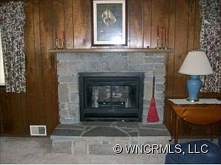 3rd image of 492 Brunswick Dr