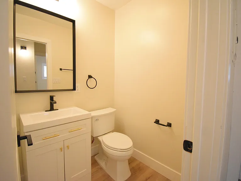 1312 S Pacific St #B — Photo 9