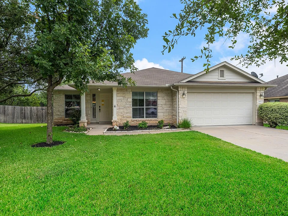 4105 Pebble Ridge Cv