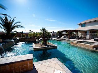 10740 Gilespie St, Las Vegas, NV 89183